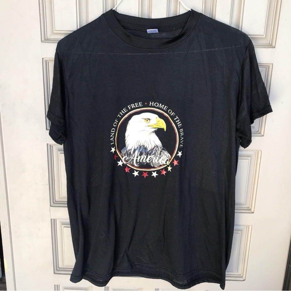 American eagle logo T-shirt black eagle on the front short sleeve size large
